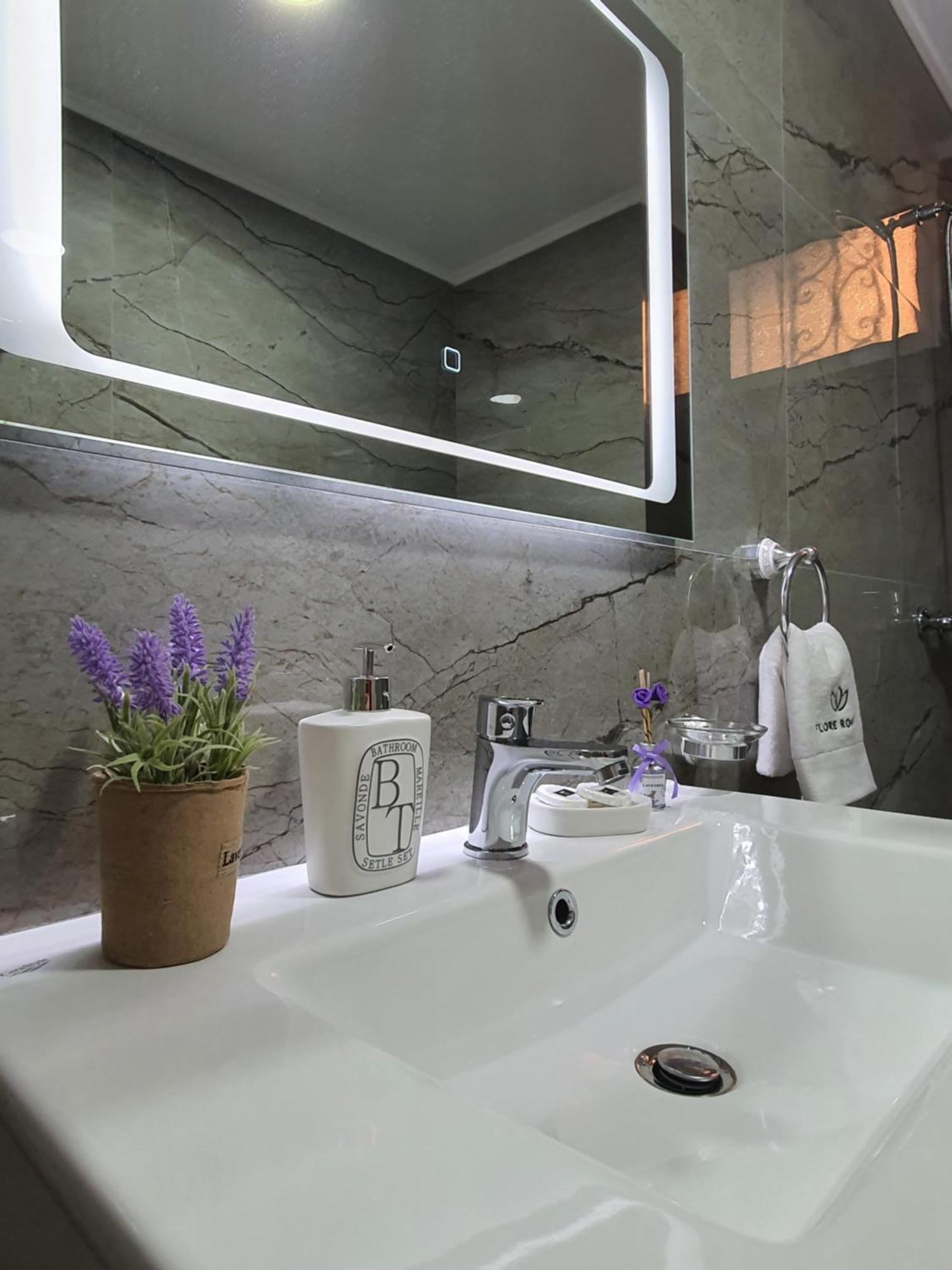Flore Rooms Саранда Номер фото