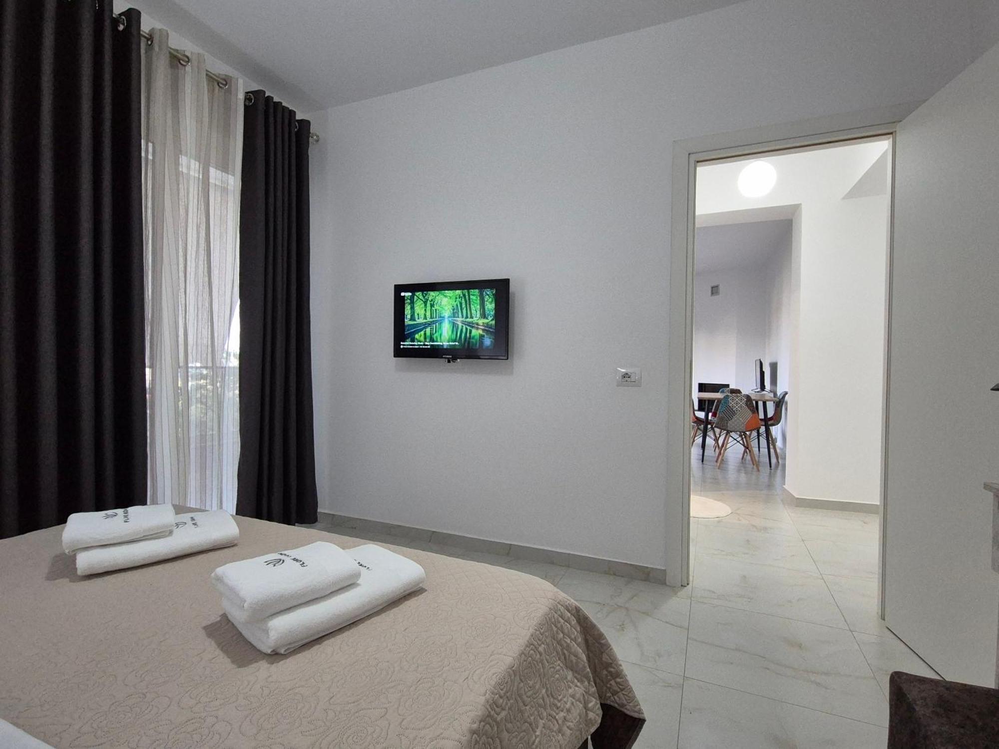 Flore Rooms Саранда Экстерьер фото